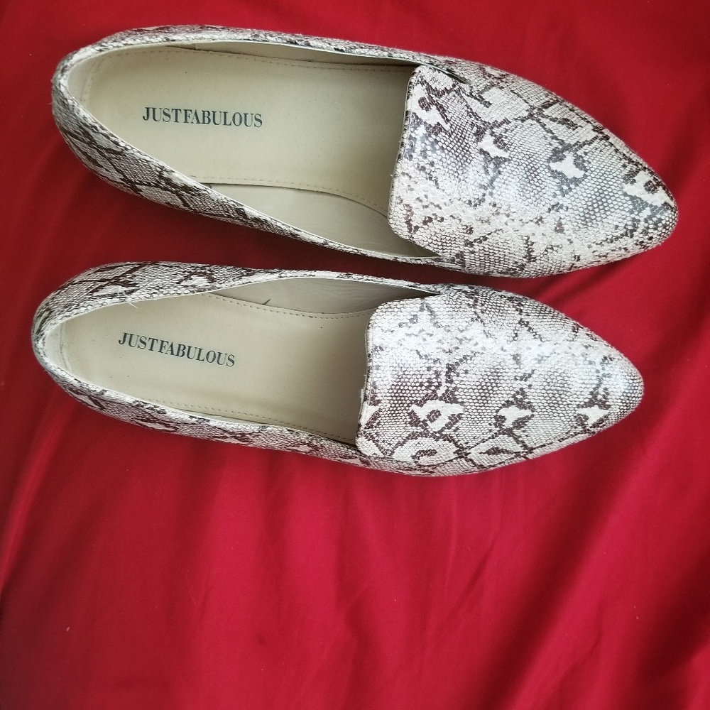 Snakeskin loafers